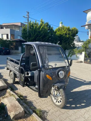 Volta VT5 PRO Elektrikli Üç Tekerlekli Damperli Kargo Motosiklet