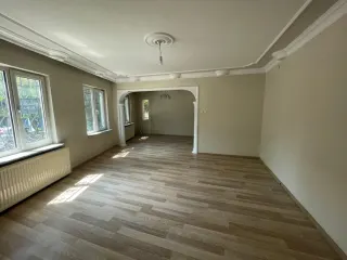 ✔ BURSA KILIÇ TAN PİREMİR MERKEZDE 130 m2 KİRALIK 3+1 DAİRE