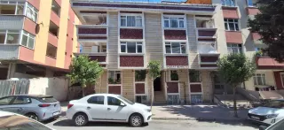 8YILLIK BİNADA YENİLENMİŞ 3+1 DAİRE