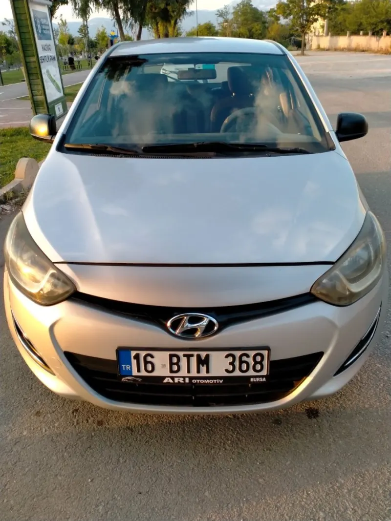 2012 HYUNDAİ i20 1.2 D-CVVT JUMP – MASRAFSIZ. TÜM BAKIMLARI YAPILMIŞ   251000 KM | BENZİNLİ | MANUEL.
