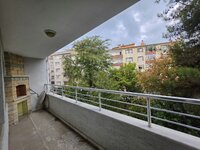 BKE BURSA KILIÇ TAN İHSANİYE DE TUNA CADDEDE 140m2 SATILIK 3+1 DAİRE