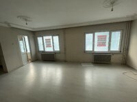 BKE BURSA KILIÇ TAN 152 EVLER SİTEDE 110m2 SATILIK 1.KAT 3+1 DAİRE